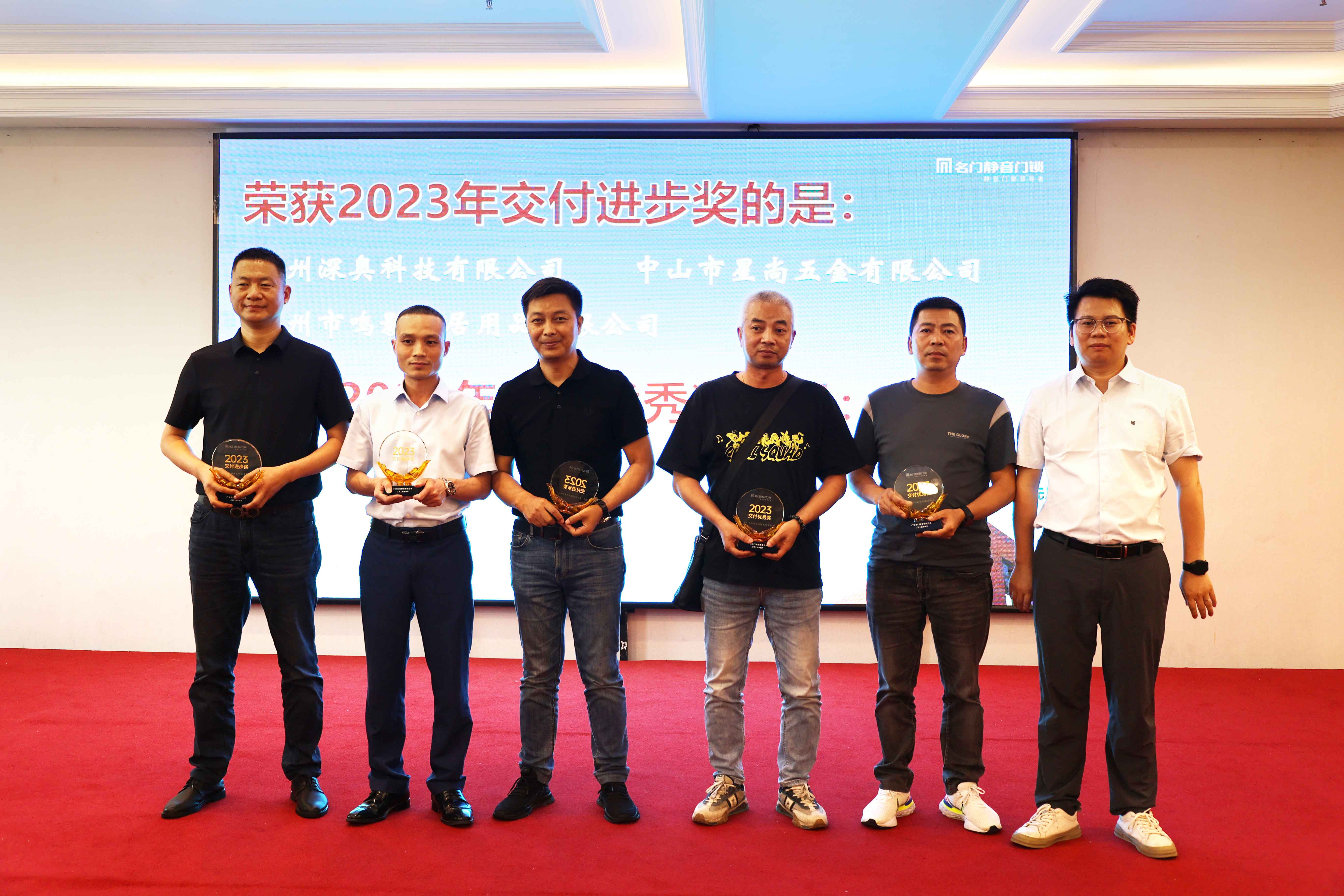 1713924919131885.jpg 106A0313.jpg